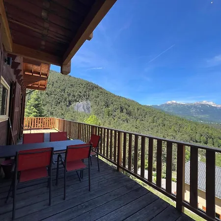 Chalet Du Villard * Enchastrayes